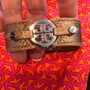 Leather Tory Burch bracelet